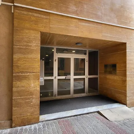 Penthouse Majestic, Mc, Bnbrickeys Apartamento