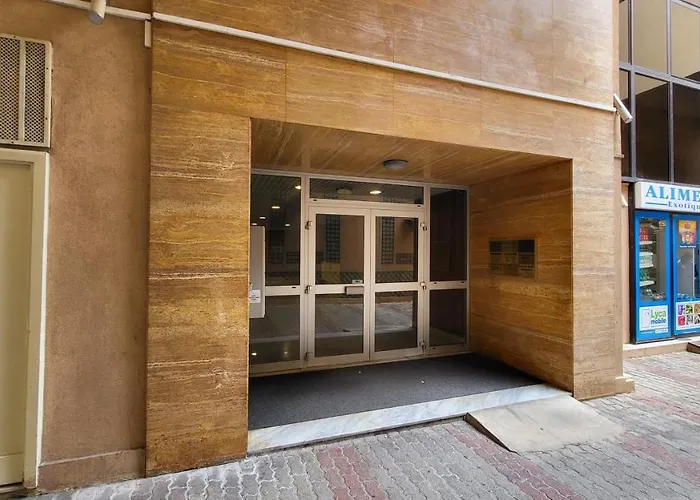 Penthouse Majestic, Mc, Bnbrickeys Apartamento