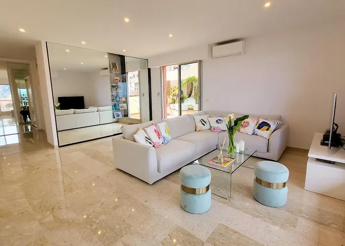 Penthouse Majestic, Mc, Bnbrickeys Apartamento